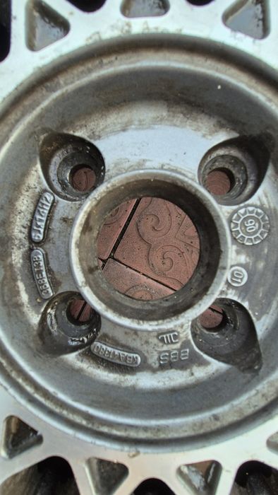 Продам один диск