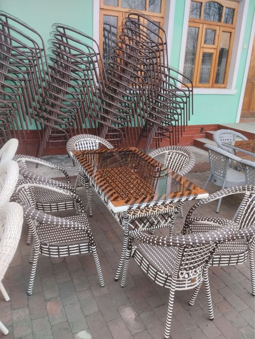 Turetskiy va tuqima stol stullar siz xoxlagan rangda va kurinishda