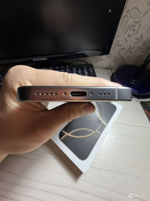 Iphone 16 pro 256 88%