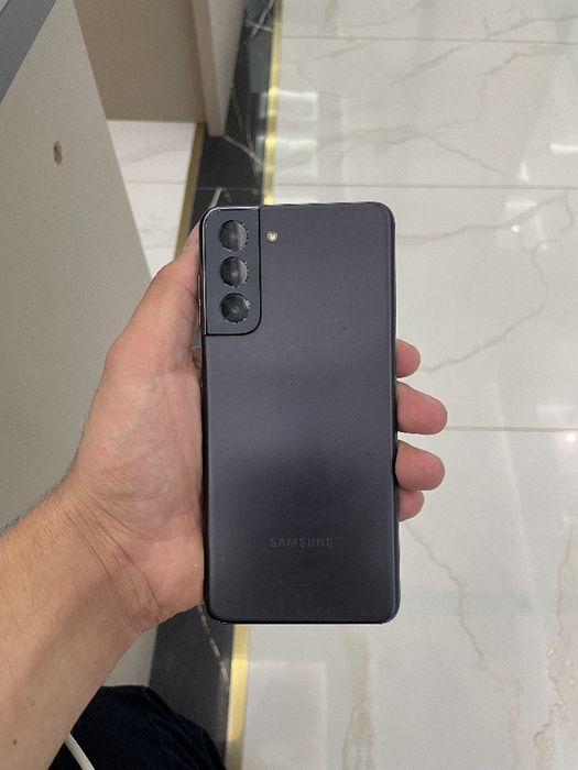 Samsung s21 8/256