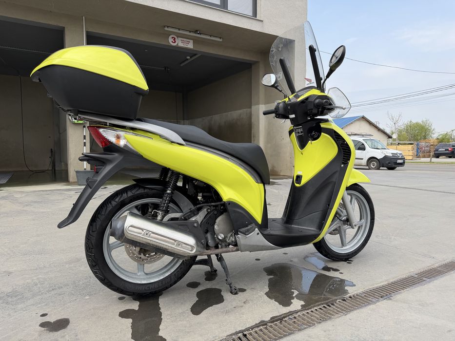 Honda sh 125 i 2010 Germania culoare deosebita