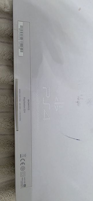 Плейстейшън PS4 slim