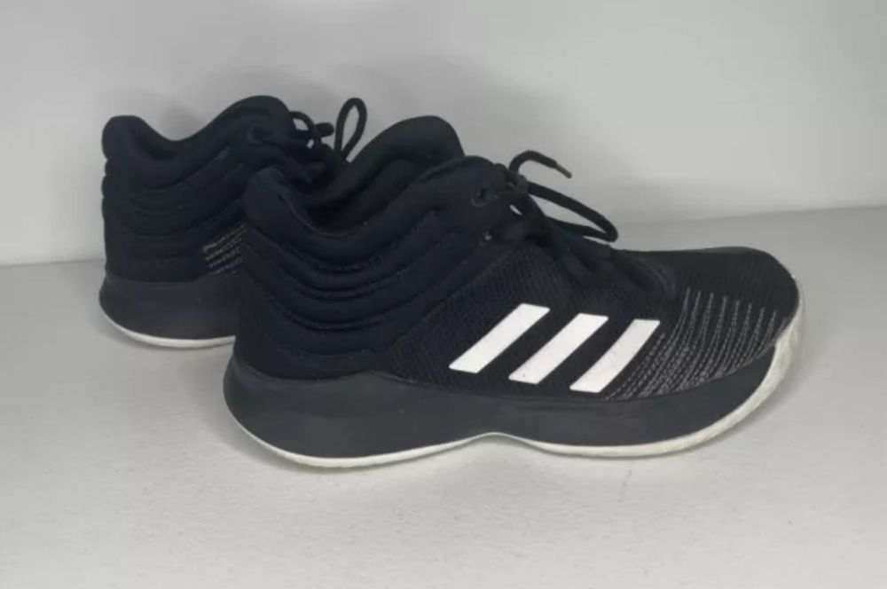 Adidasi Adidas  39 40