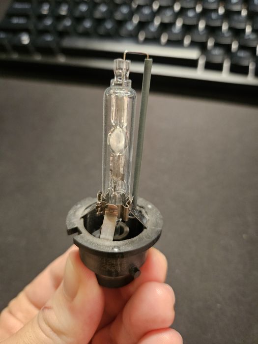 Ксенонови крушки Philips D4S 35w