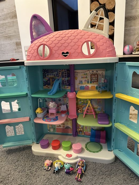 Casa de papusi Gabbys Dollhouse