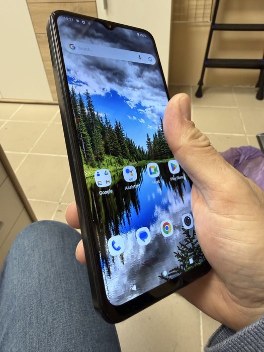 Vocal V70 3/64gb - отличен