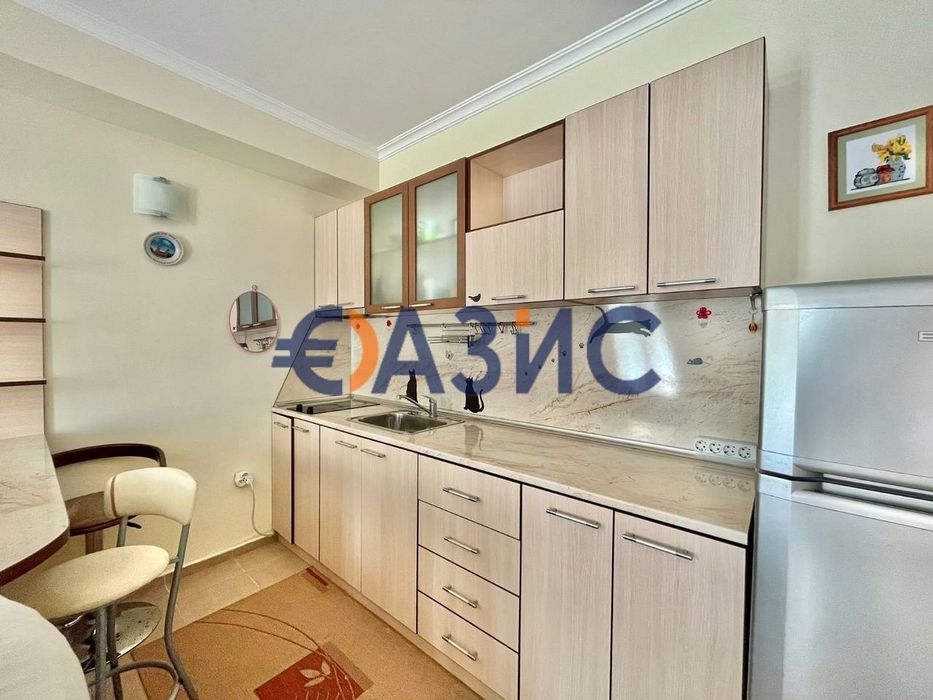 Продава се Двустаен апартамент в Свети Влас - 66 кв.м за 610 €/кв.м - Снимка #11