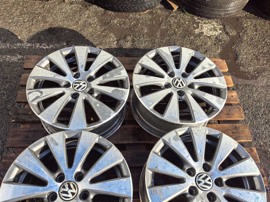 16 цола 5 х 112 мм Фолксваген / Шкода / Сеат / Ауди - 7 Инча / ЕТ 45