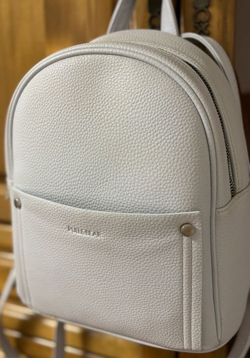 Раница на Pull and Bear