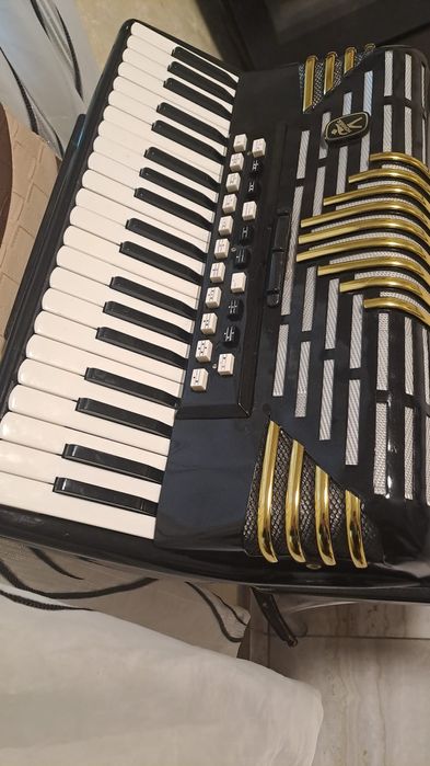 Vand acordeon hohner