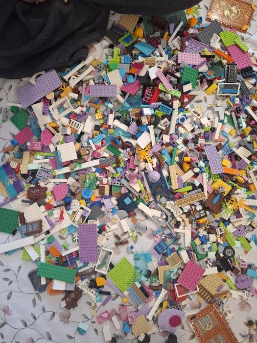 Лего / Lego, фигурки герои части над 6 кг.