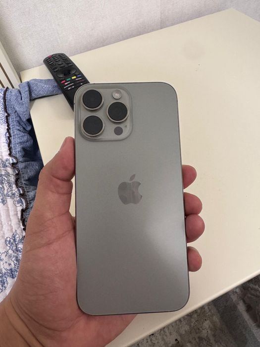 Продам iphone 16 pro max 256gb