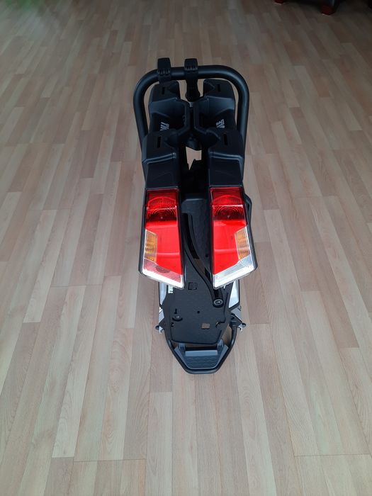 Suport auto bicilete  Thule EasyFold XT933 NOU