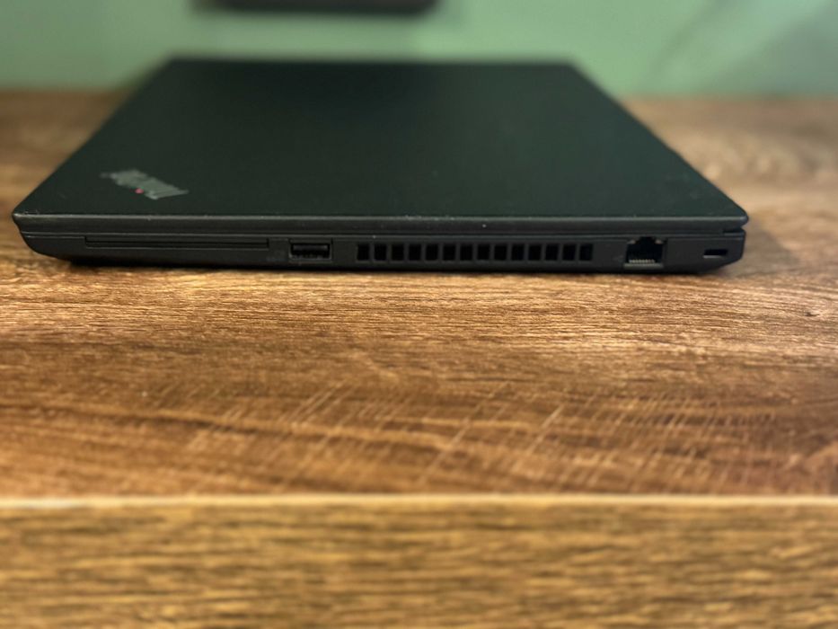 Лаптоп Lenovo ThinkPad T14 G2 Ryzen 5 5650u, 16GB,256GB NVME,14"FullHD
