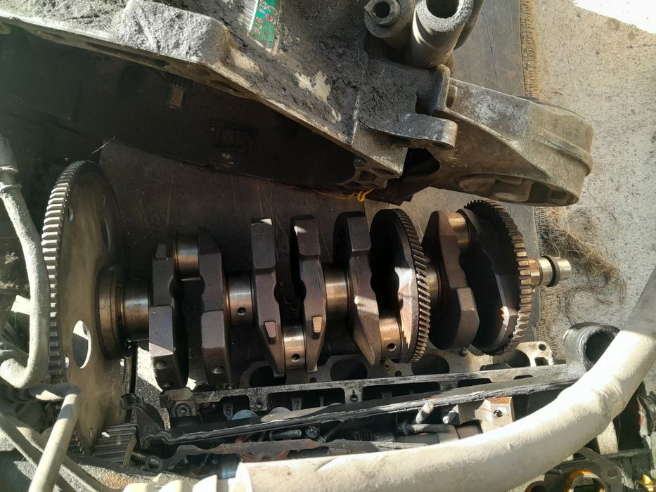 Продам запчасти Chevrolet Captiva.