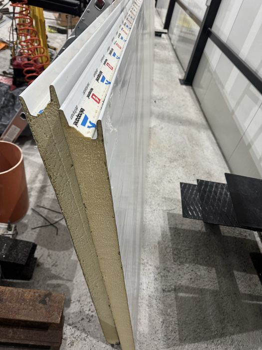 Продавам 2бр термо панел 50мм 4.50м