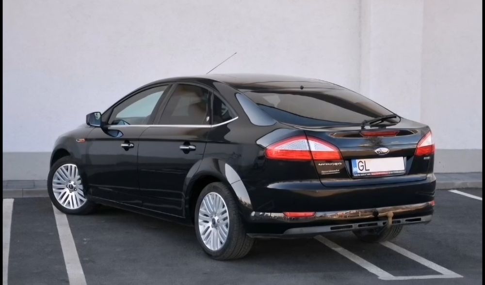 FORD Mondeo 2010 — imagine 2