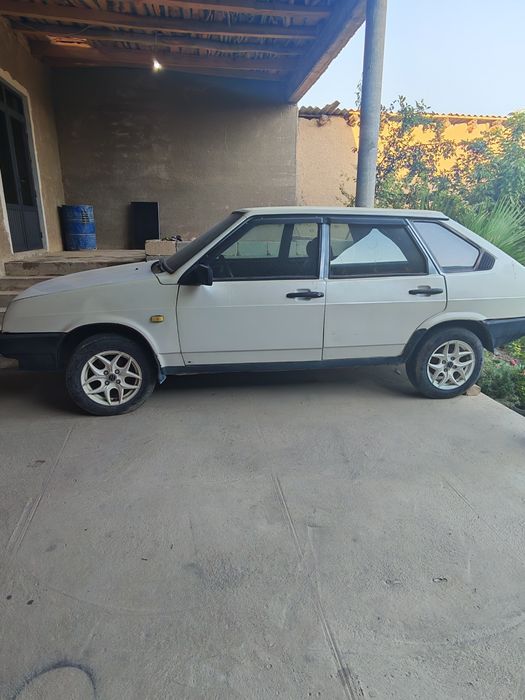 Lada Samara 2109