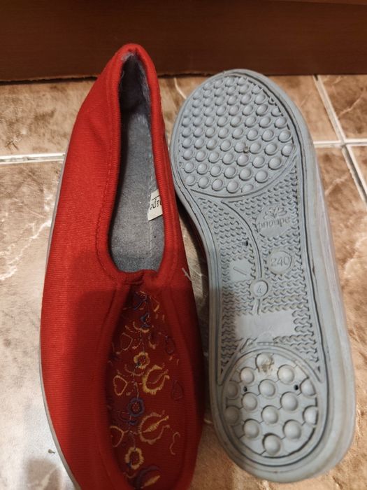 Продам тапочки домашние