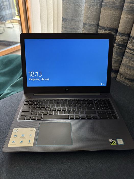 Геймърски лаптоп Dell G3 15 (i5-8300H / 16GB RAM / GTX 1050 Ti / 1TB SSD) - Нова батерия!