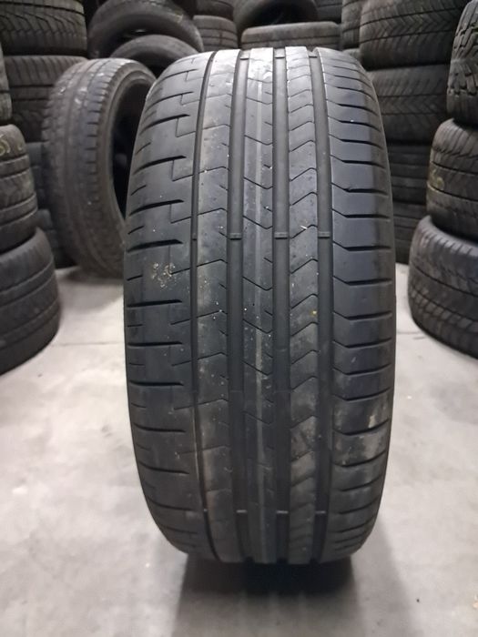 1XAnvelopa second vara 235 40 R19 Pirelli