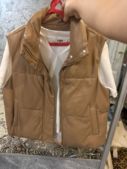 Shunaqa kiyimlar sotiladi