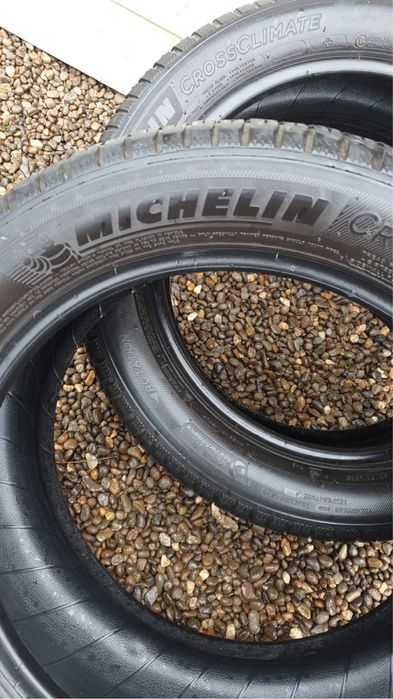 Vând anvelope Michelin