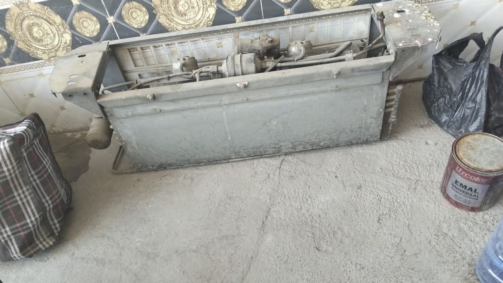 Блок конденсатора автомобильного кондиционера в сборе