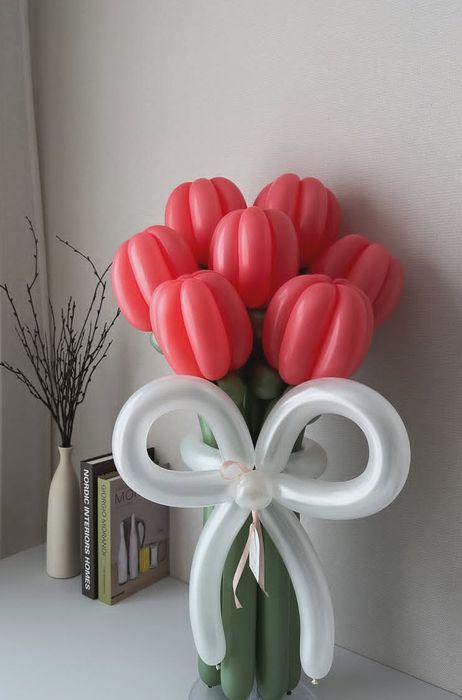 Букет из подарок и шариков