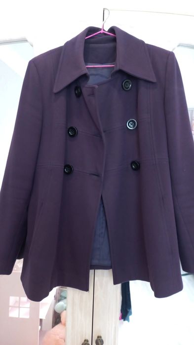 Продам осеннее пальто