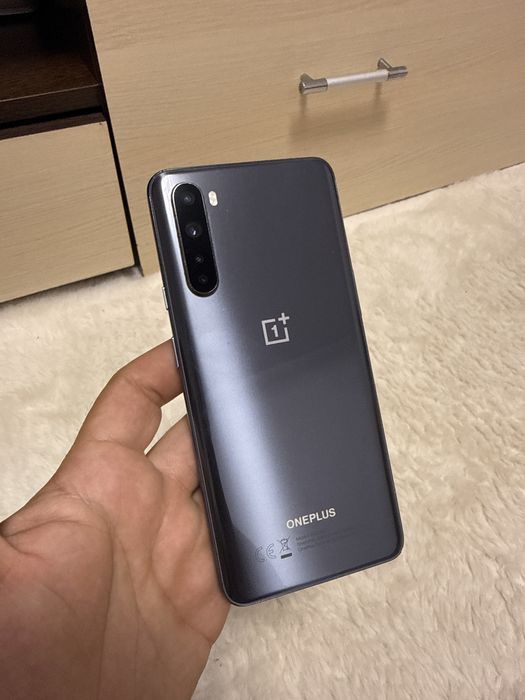 Oneplus Nord 128Gb cu 8Gb Ram intretinut