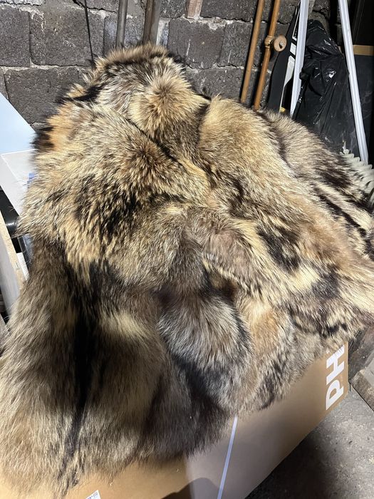 Кожух от вълци перфектен