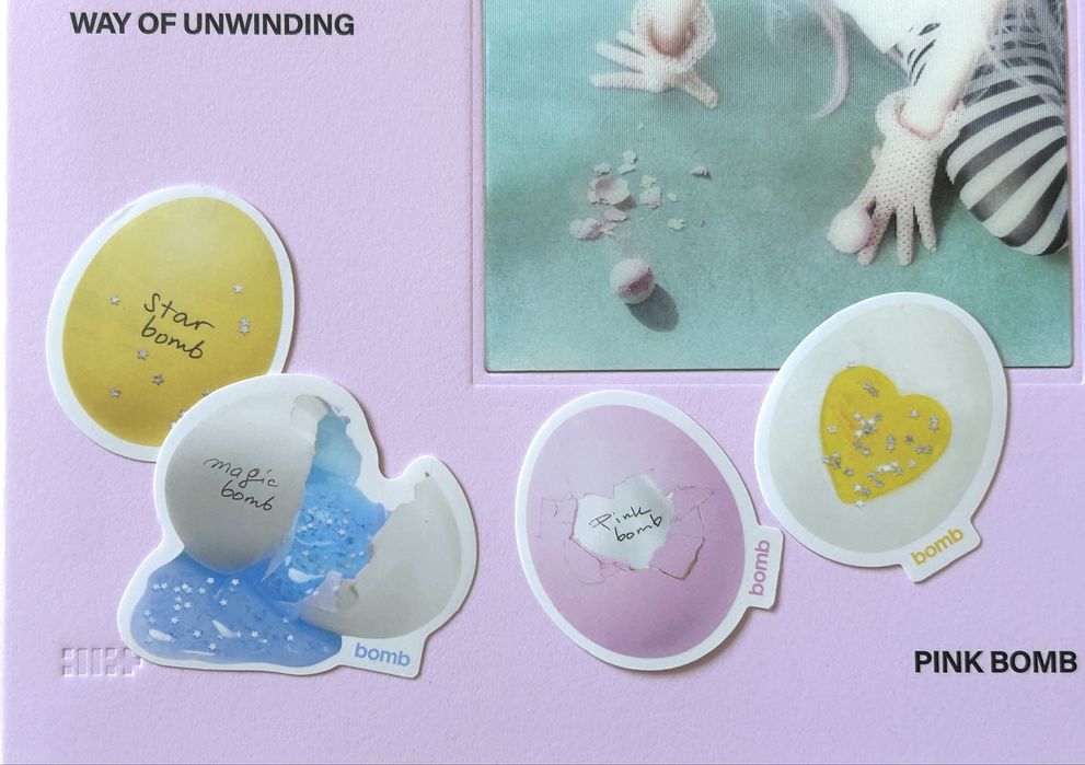illit pink bomb kpop album