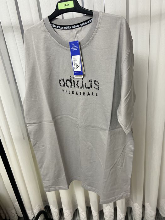 Tricou Adidas gri
