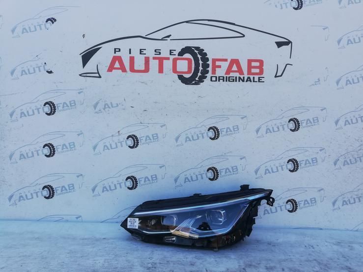 Far stanga Volkswagen Golf 8 LED iq.light 5H1941059 an 2019-2020-2021-2022-2023
