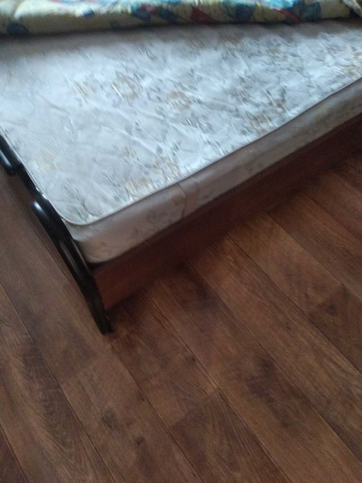 Кровать 2ух спальная с тумбами