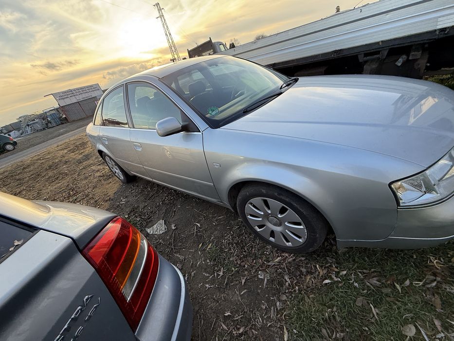 Audi  А6 на части