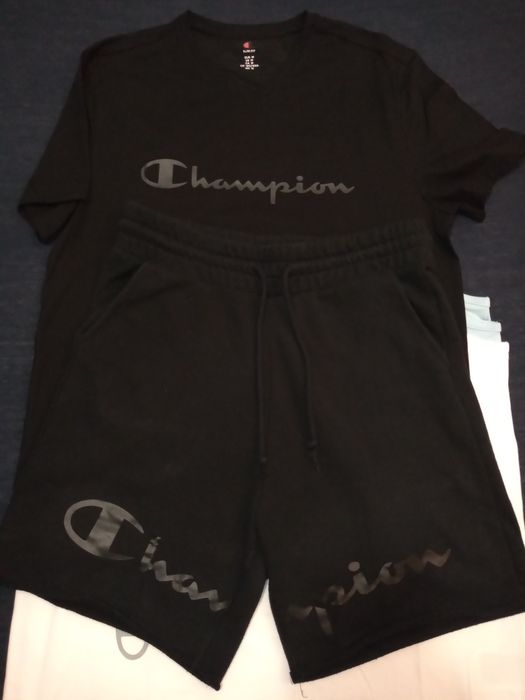 Tricou, maieuri Champion
