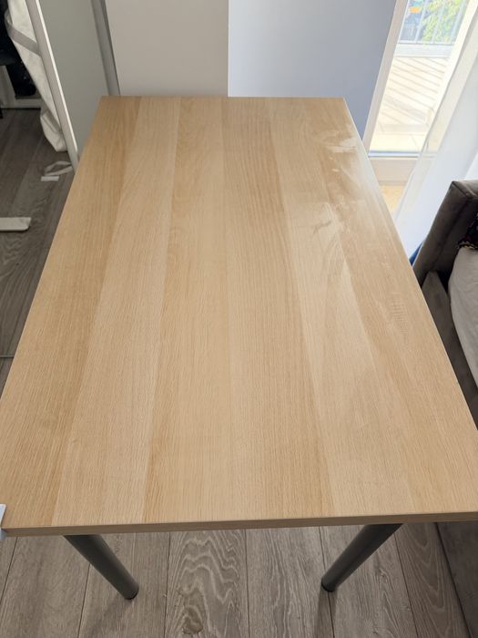 Birou IKEA LINNMON – lemn deschis, picioare gri închis