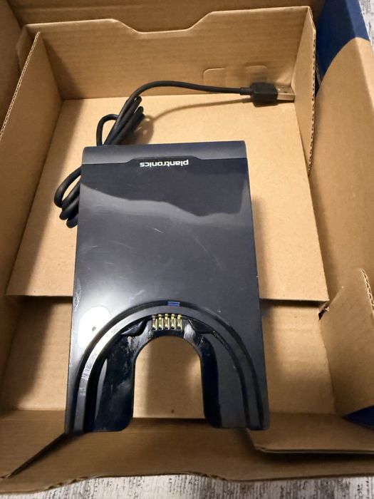 Poly Voyager Focus UC Headset Noi