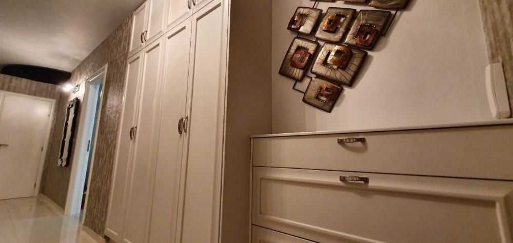 Продава се Тристаен апартамент в София, Изгрев - 110 кв.м за 2346 €/кв.м - Снимка #6