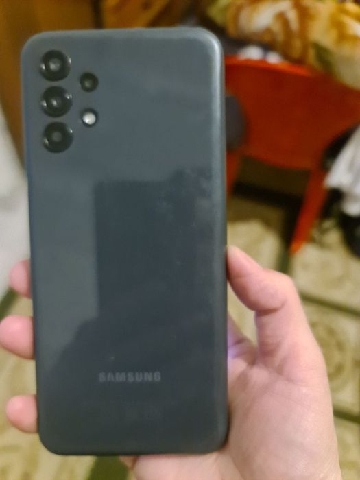 Samsung A13 sotiladi
