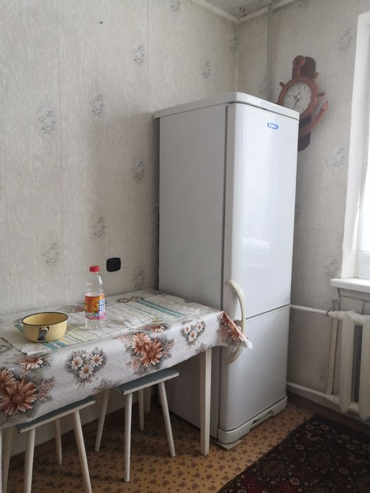 Продаю холодильник