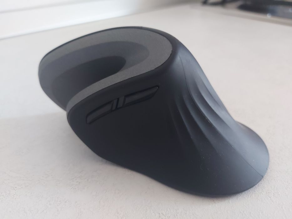 Mouse ergonomic wireless Trust Verro