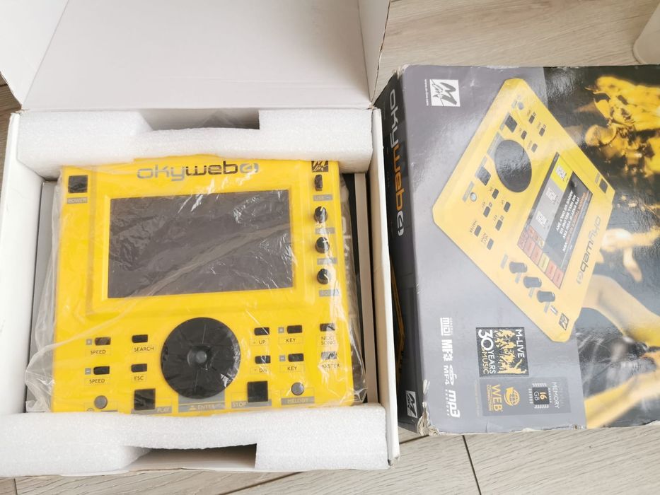 Музикален Миди Караоке Плейър