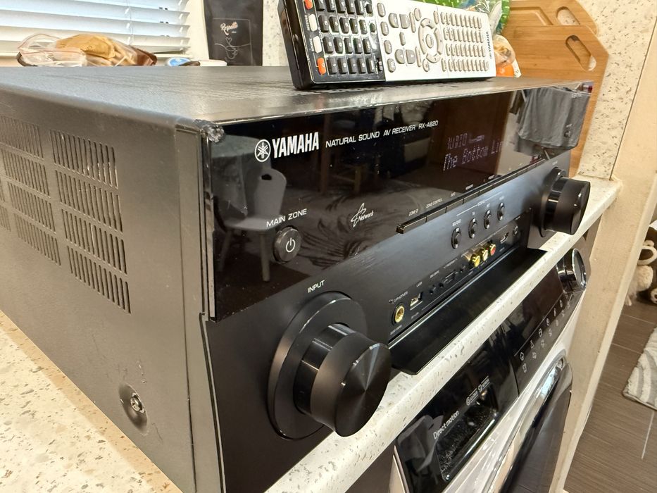 Yamaha RX-A820 resiver