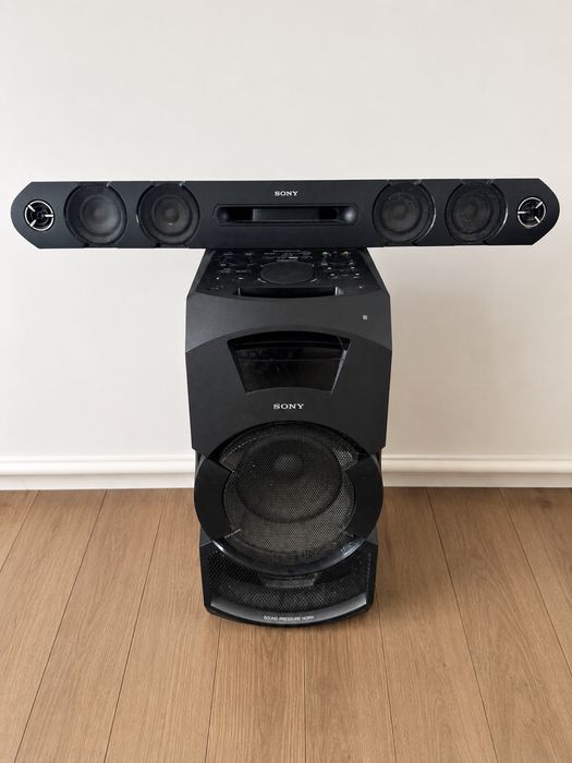 Музыкальный центр sony