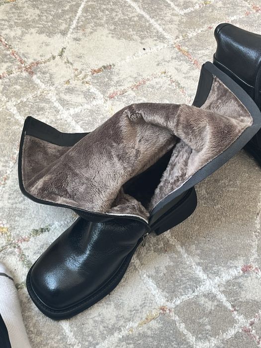 Продам женские кожаные ботинки