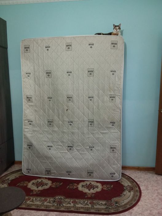 Матрас 140 * 200 см