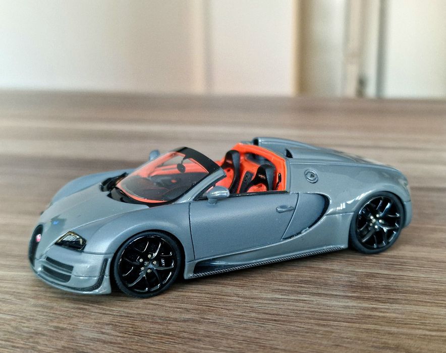 Macheta 1/43 Bugatti Veyron 16.4 Grand Sport Vitesse colectie rar